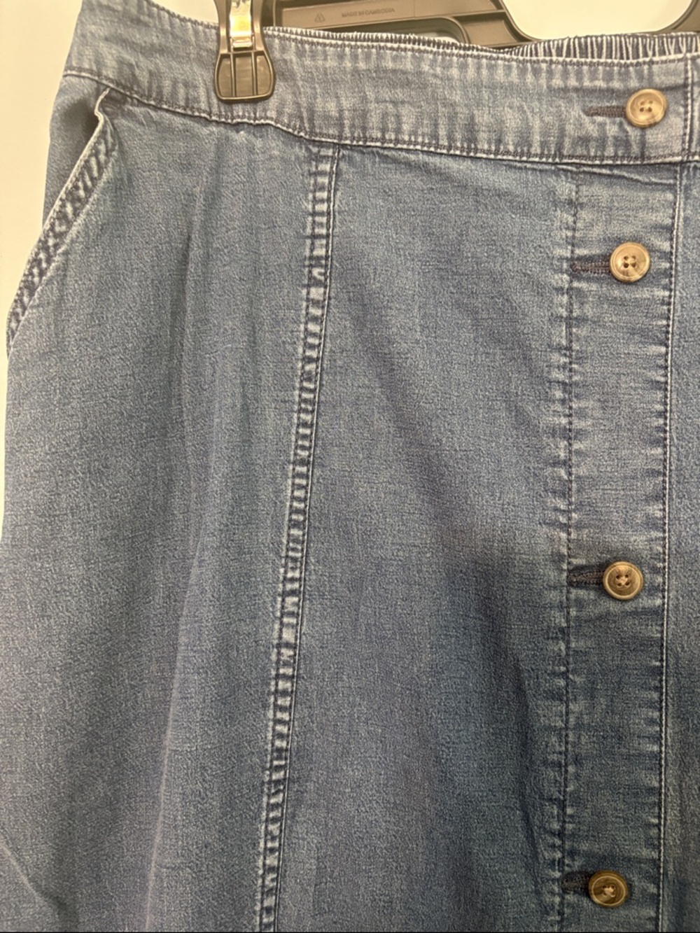 1X Classic Modest Old Money Capsule Button-Front Denim Skirt - Blue - Picture 3 of 8